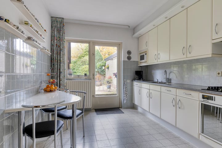 Photo 9 of Bremlaan 9