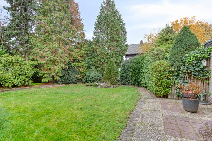 Photo 2 of Bremlaan 9