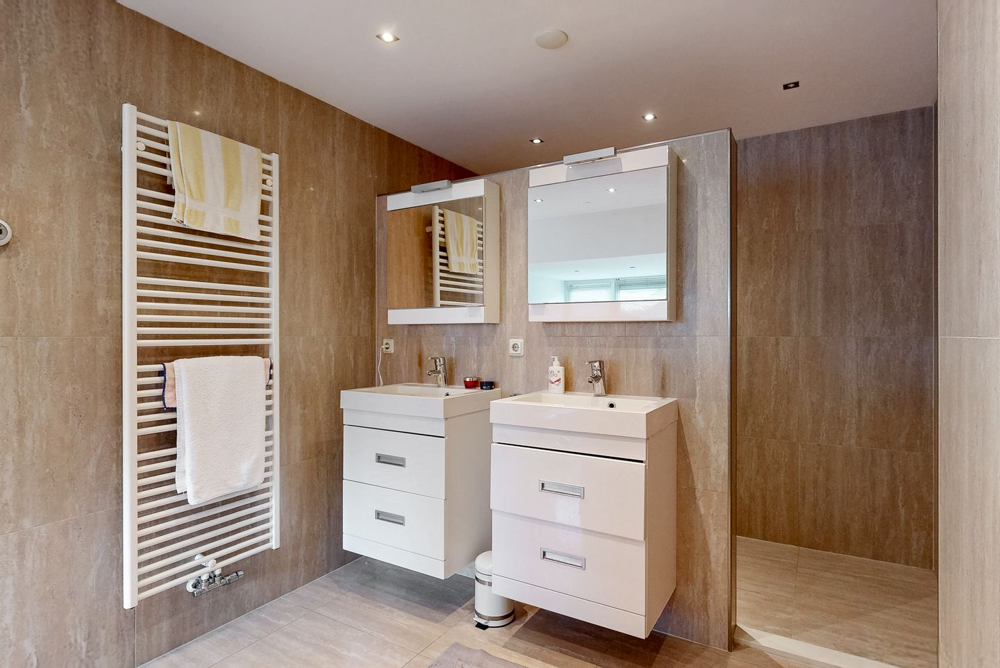 Foto 34 van Ringvaartzijde 57