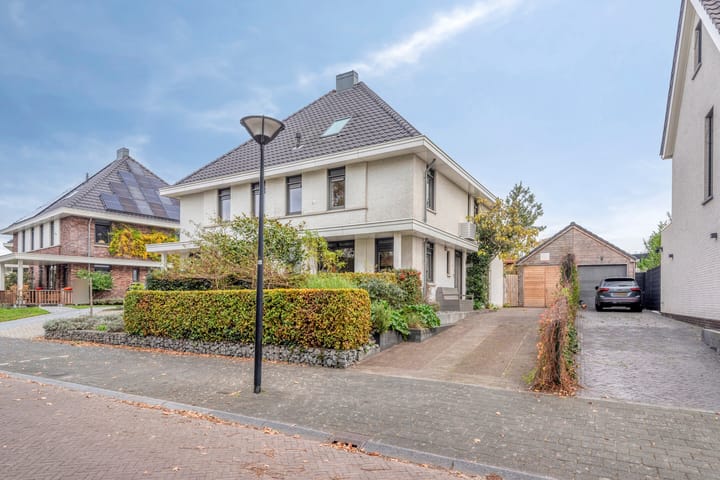 Foto 5 van Merijntje Gijzenlaan 29