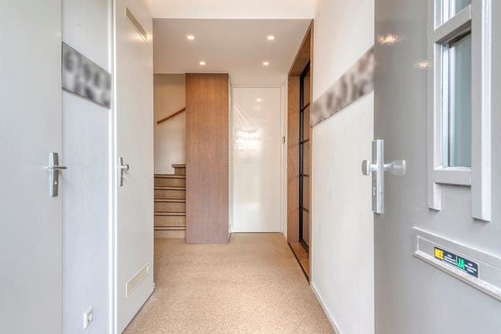 Photo 7 of Merijntje Gijzenlaan 29