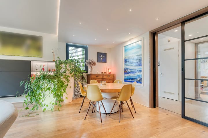 Photo 15 of Merijntje Gijzenlaan 29