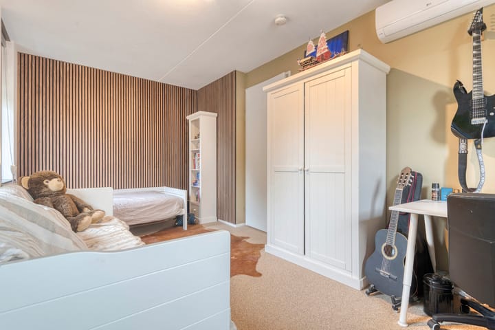 Photo 25 of Merijntje Gijzenlaan 29