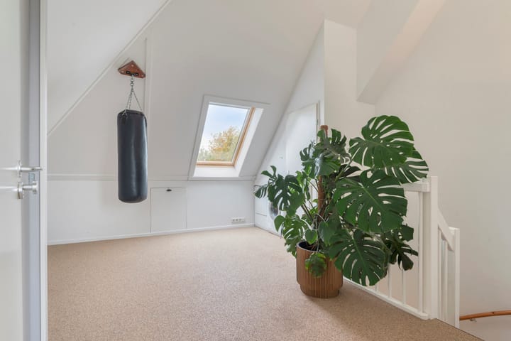 Photo 36 of Merijntje Gijzenlaan 29