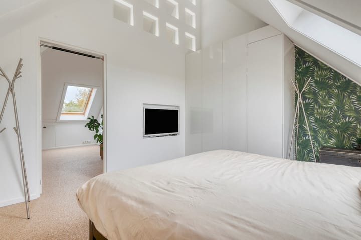 Photo 39 of Merijntje Gijzenlaan 29