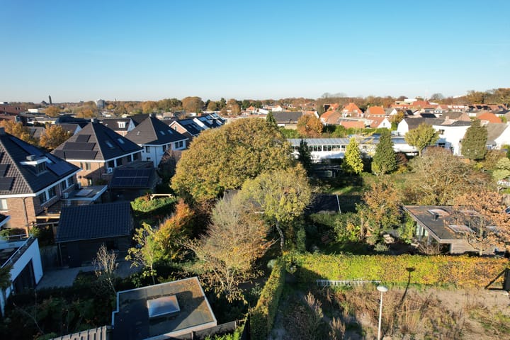 Photo 48 of Merijntje Gijzenlaan 29