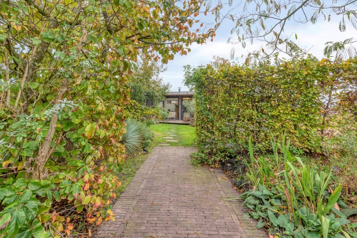 Photo 59 of Merijntje Gijzenlaan 29