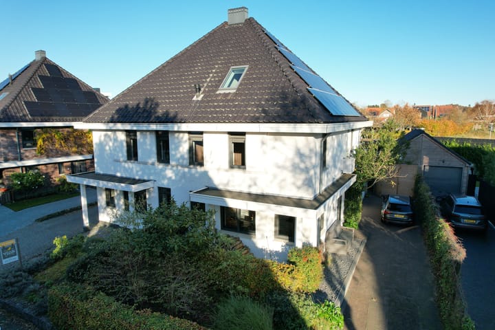 Photo 62 of Merijntje Gijzenlaan 29