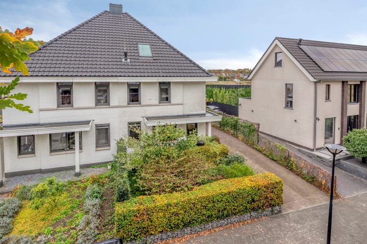 Photo 66 of Merijntje Gijzenlaan 29