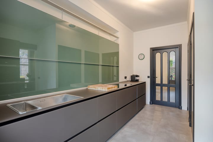 Foto 28 van Sambeekseweg 12-A