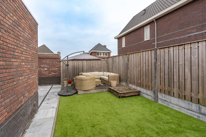 Photo 10 of Horstenweg 38