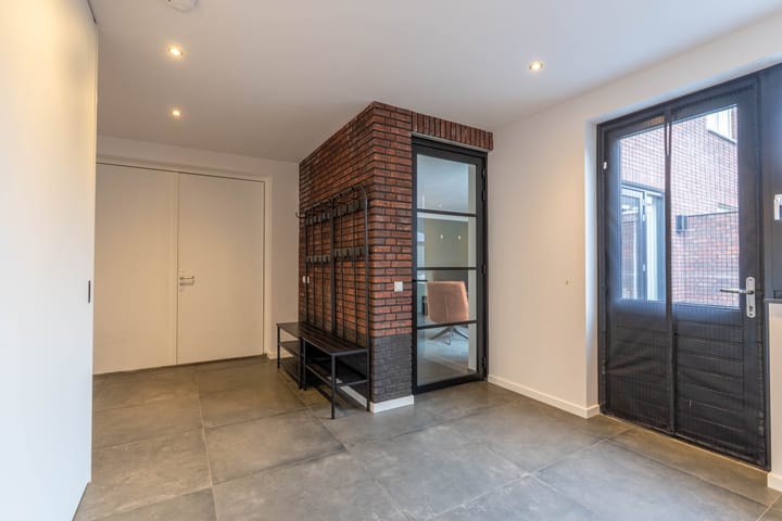 Photo 18 of Horstenweg 38