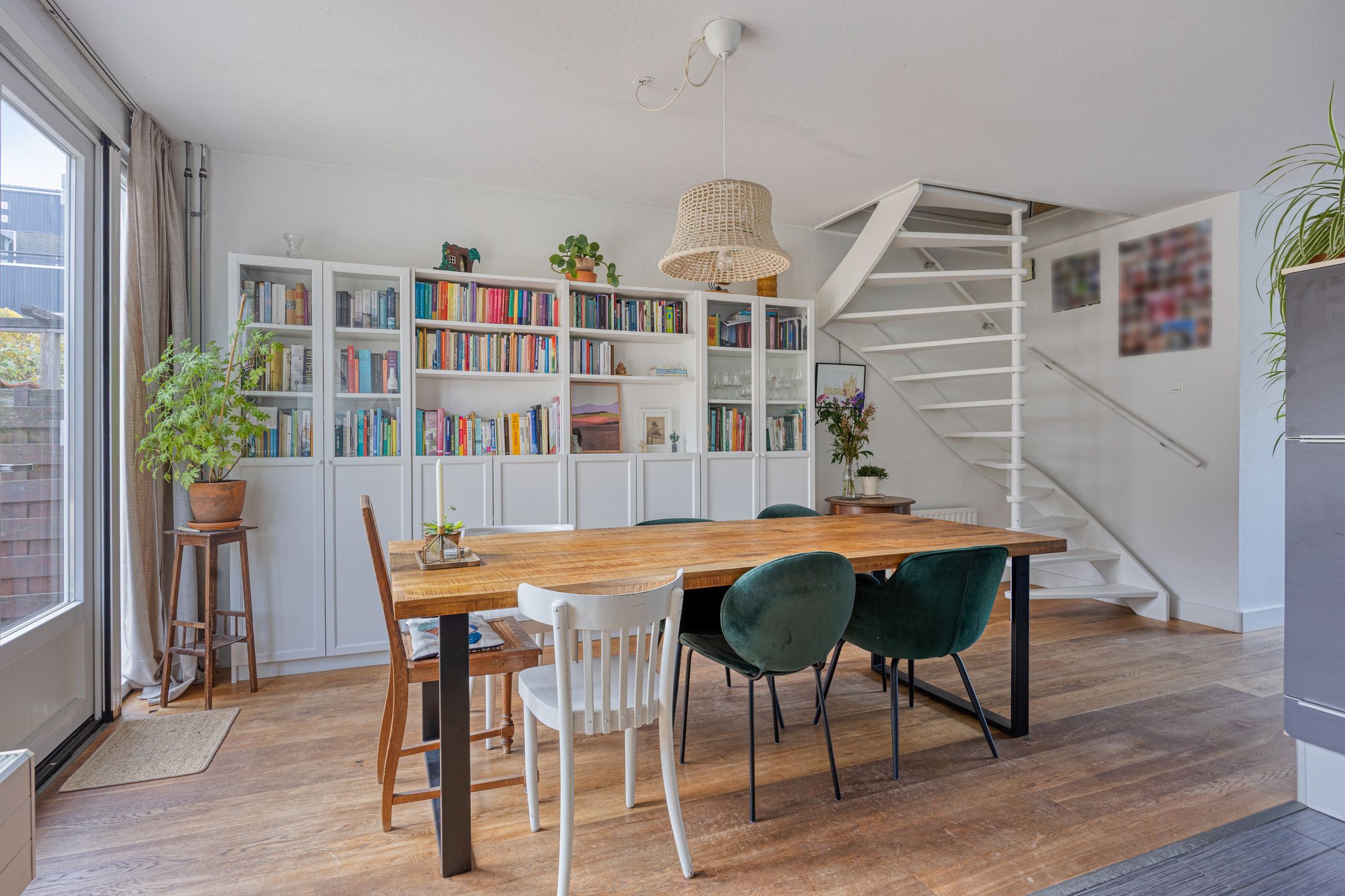 Photo 9 of Emilie Knappertstraat 30