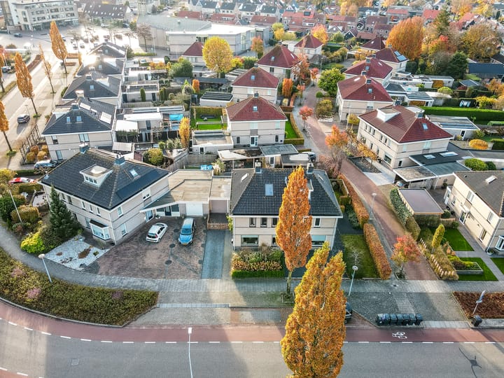 Photo 5 of Veldbloemenlaan 8