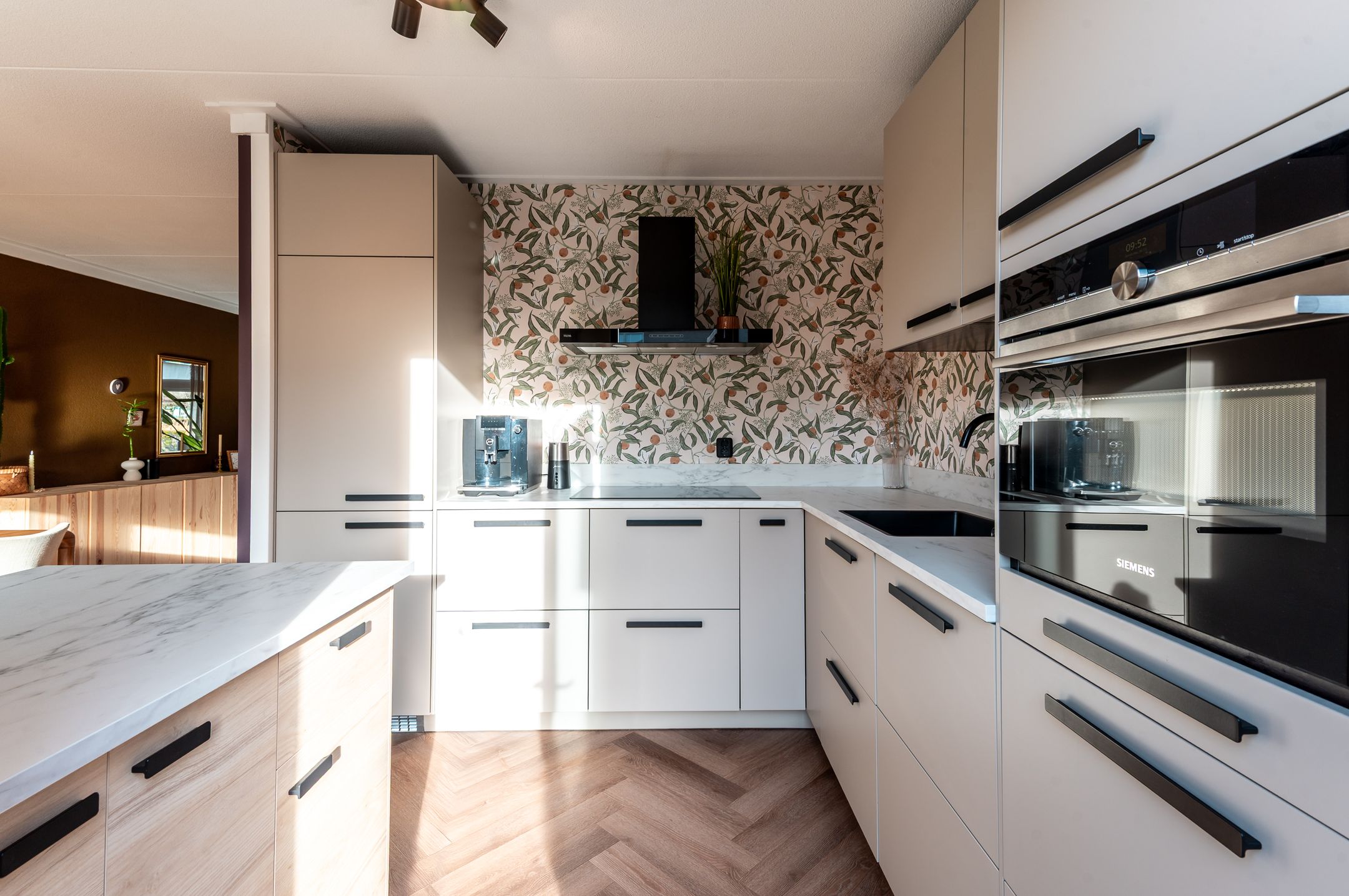 Photo 12 of Veldbloemenlaan 8