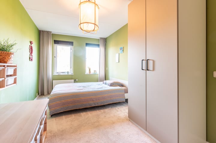 Photo 17 of Veldbloemenlaan 8