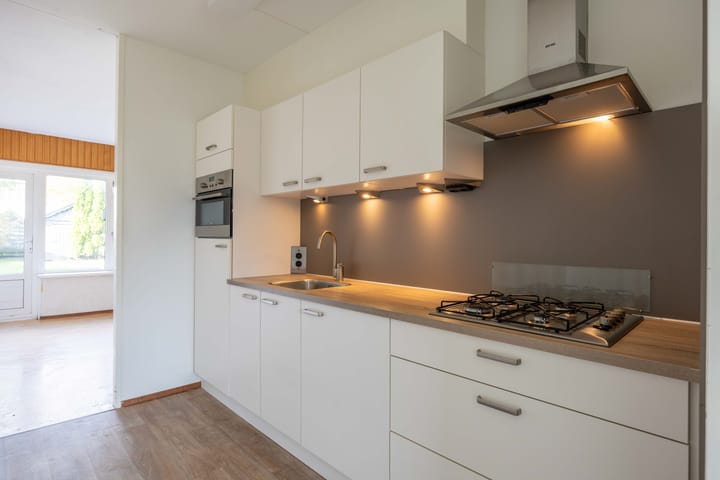 Photo 12 of Gerben Colmjonwei 22