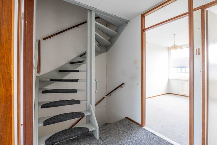 Photo 19 of Gerben Colmjonwei 22