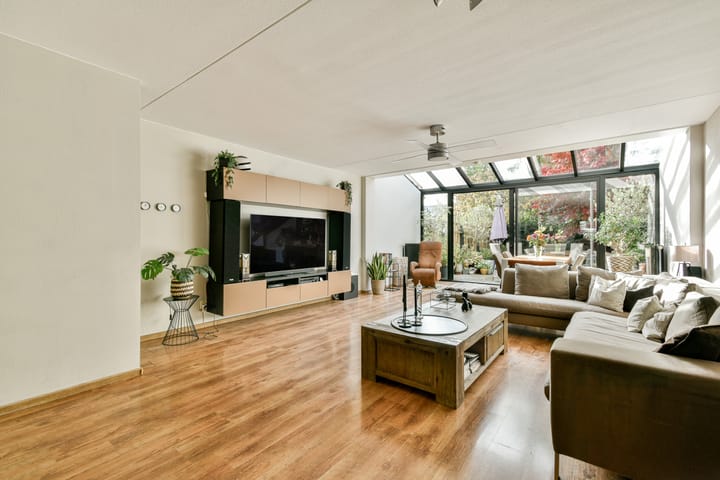 Photo 8 of Delle Alpihof 24