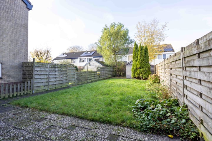 Photo 35 of Gerben Colmjonwei 22