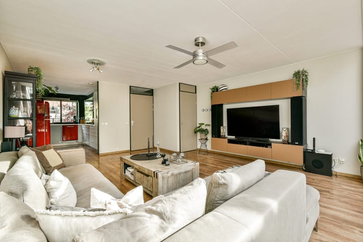 Photo 13 of Delle Alpihof 24