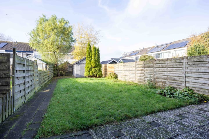 Photo 36 of Gerben Colmjonwei 22