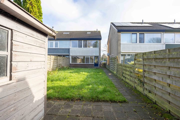 Photo 39 of Gerben Colmjonwei 22