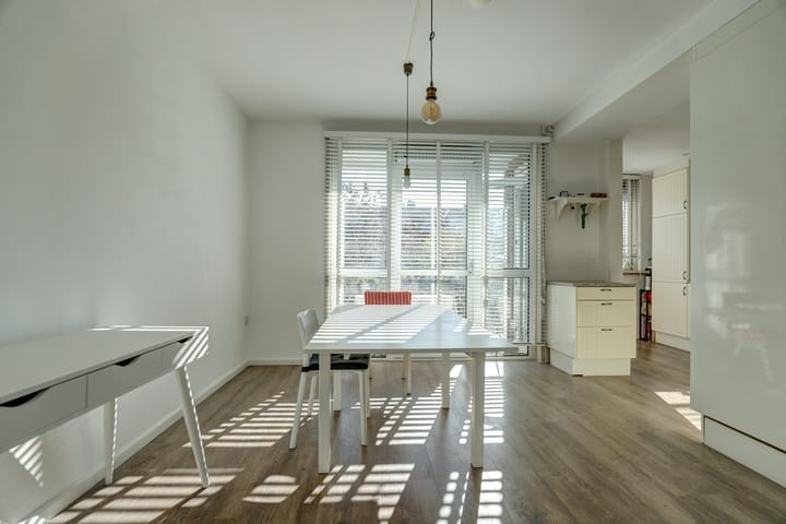 Foto 4 van Eikenrodelaan 100-BV