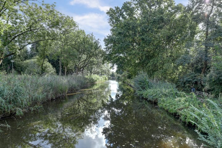 Foto 18 van Eikenrodelaan 100-BV