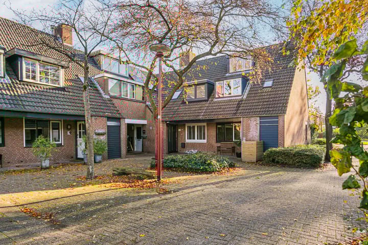 Foto 2 van Aquamarijndrift 12