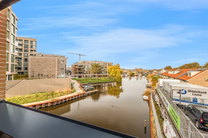 Photo 3 of Frieseweg 1-N