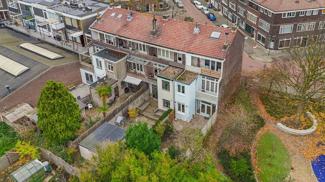 Photo 23 of Bachstraat 1