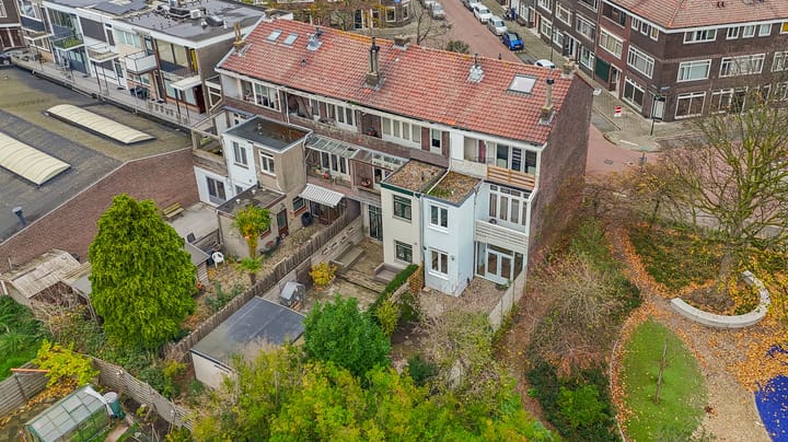 Photo 23 of Bachstraat 1