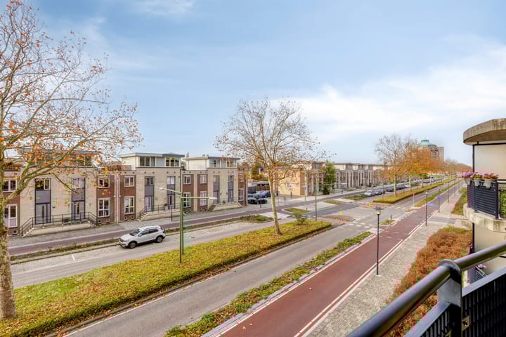 Foto 9 van Lehárstraat 50