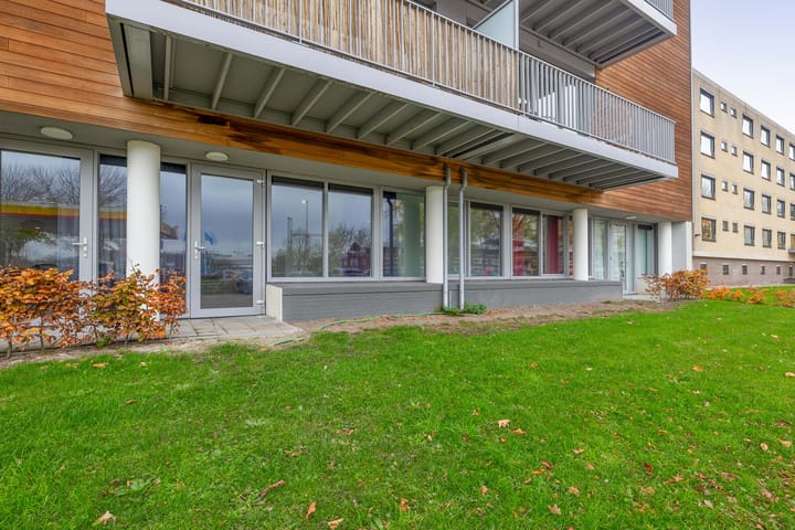 Photo 2 of Jellingastraat 13