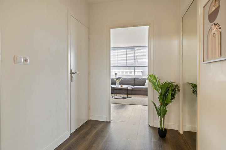 Photo 3 of Huizerweg 19-L