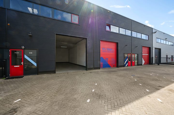 Vlotlaan 216, Monster