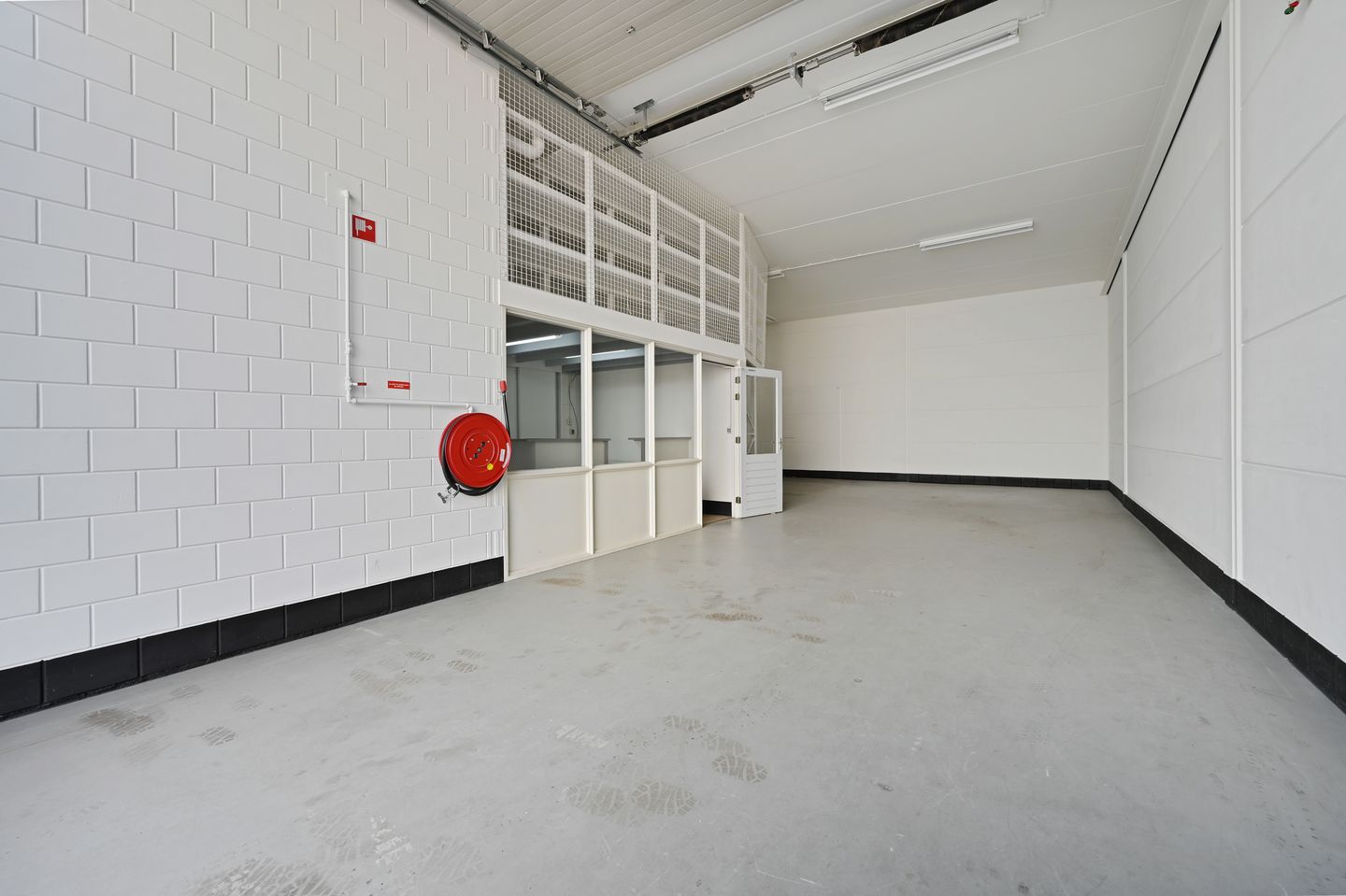 View photo 3 of Vlotlaan 216