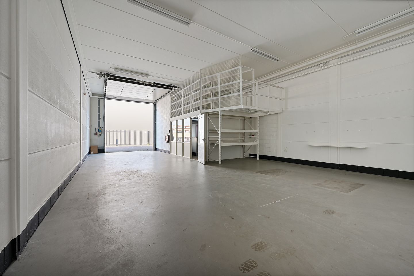 View photo 4 of Vlotlaan 216