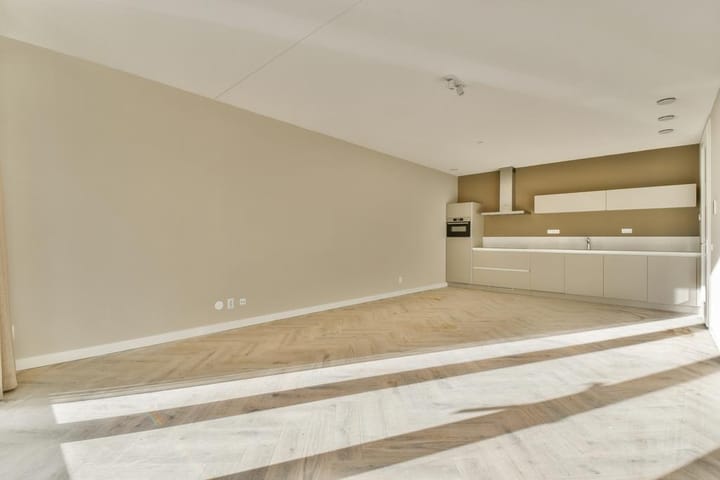 Foto 4 van Mies van der Rohestraat 137