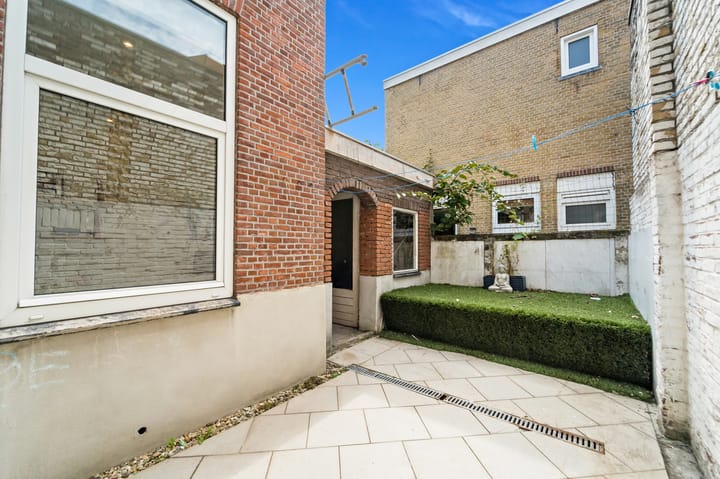 Foto 15 van Basiusstraat 16