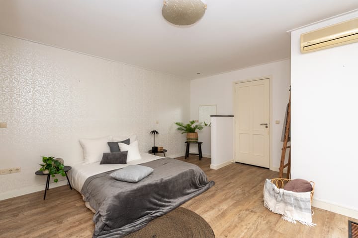 Foto 18 van Volkerak 10