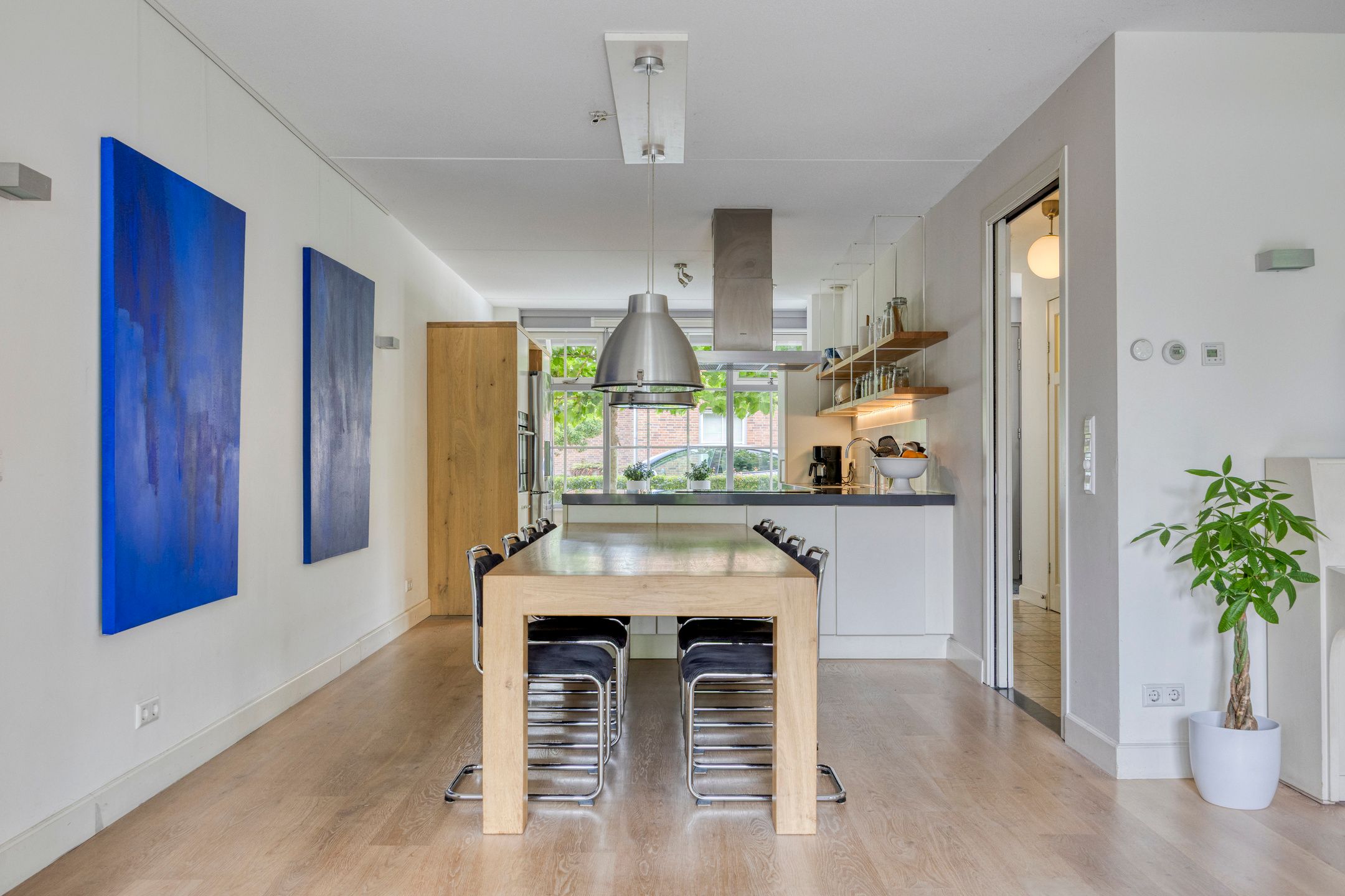 Photo 12 of Tooroplaan 12