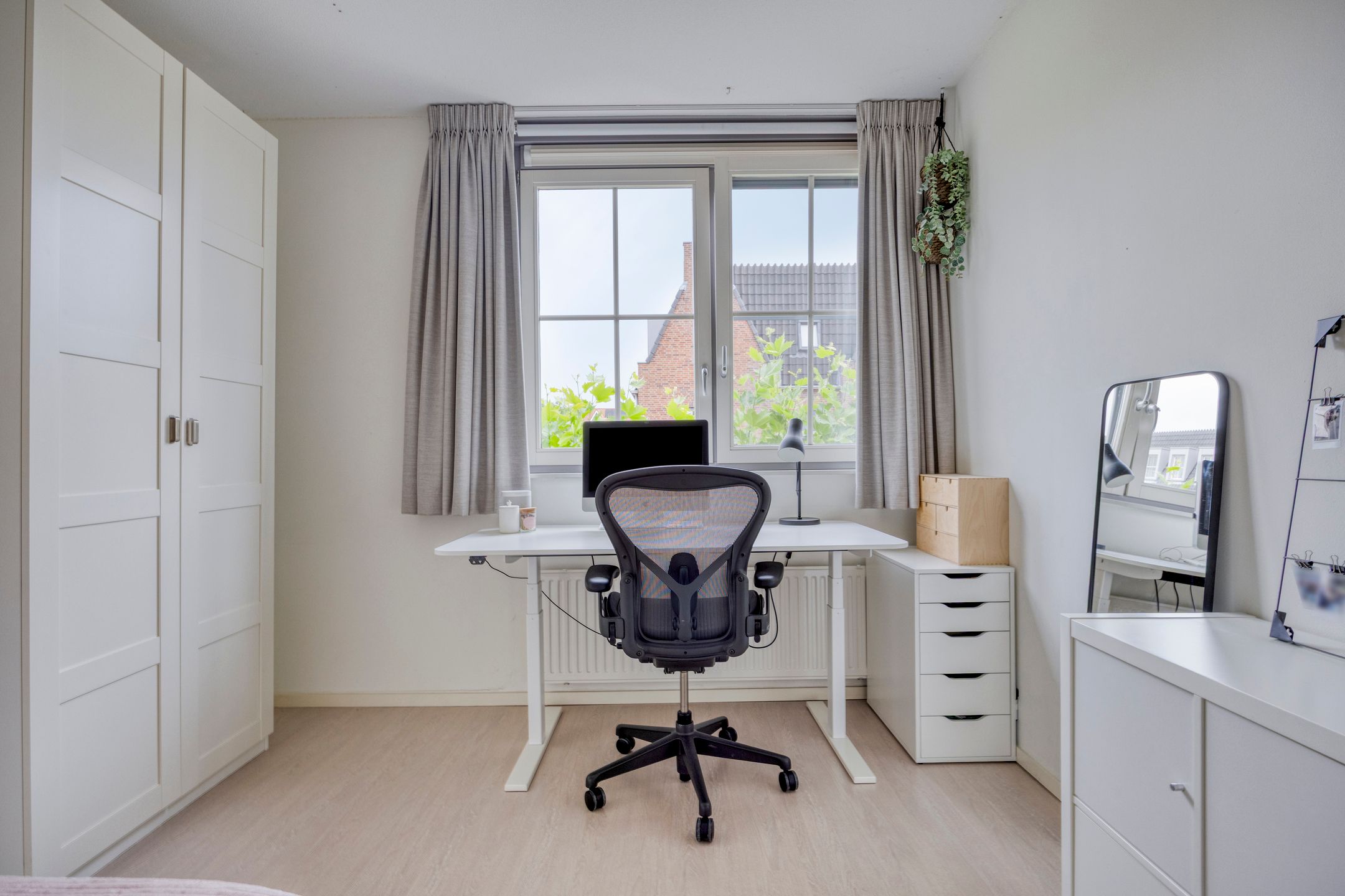 Photo 33 of Tooroplaan 12