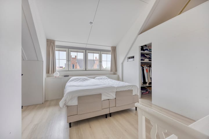 Foto 41 van Tooroplaan 12