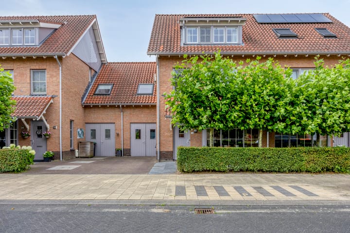 Foto 51 van Tooroplaan 12