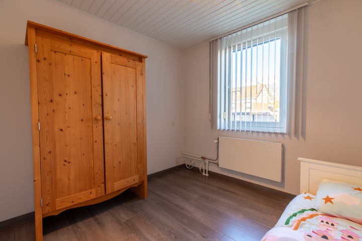 Photo 18 of Van Nesselrodestraat 13