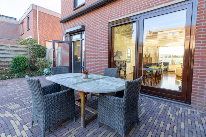 Photo 20 of Van Nesselrodestraat 13