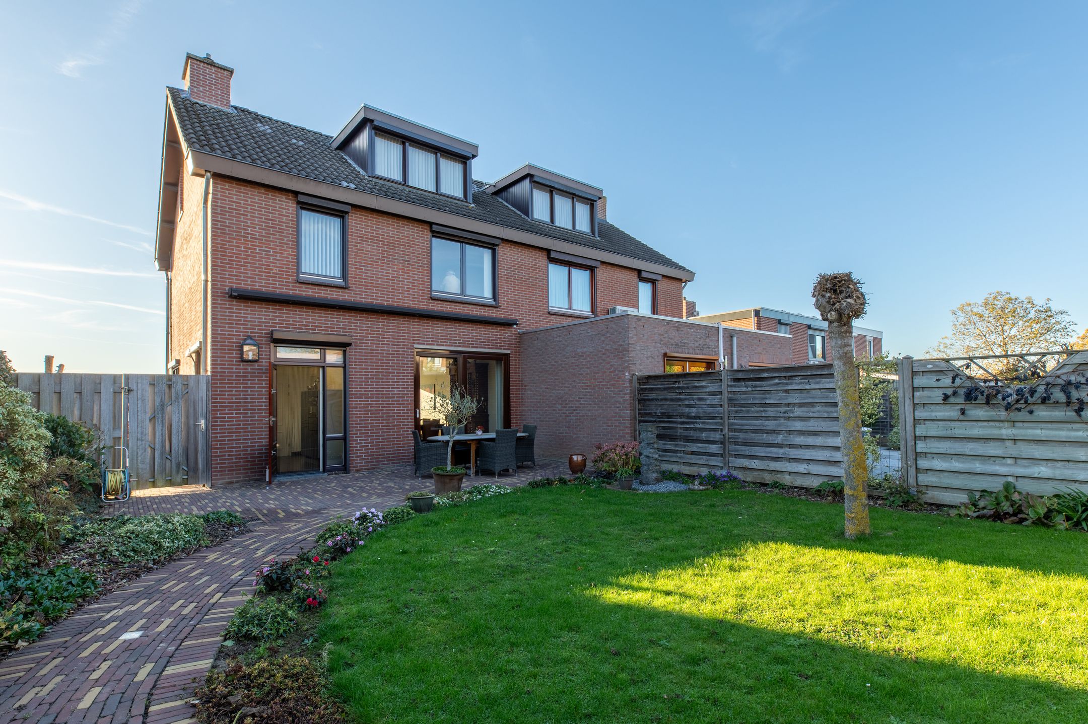 Foto 21 van Van Nesselrodestraat 13