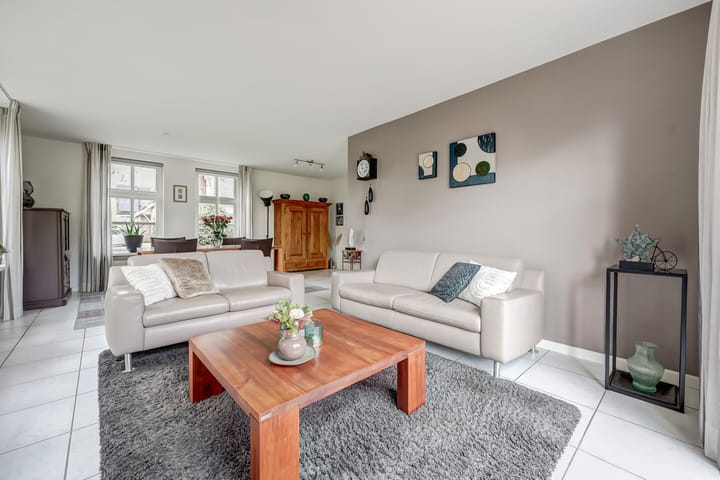 Foto 8 van Elzenstraat 11